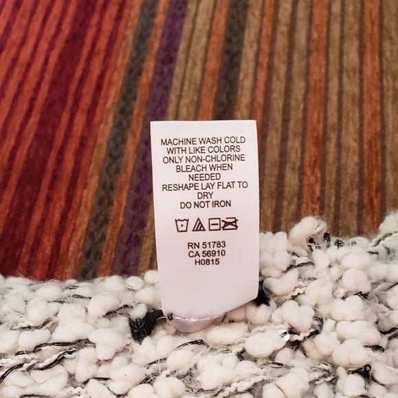 Infinity Scarf - Picture 5 of 5